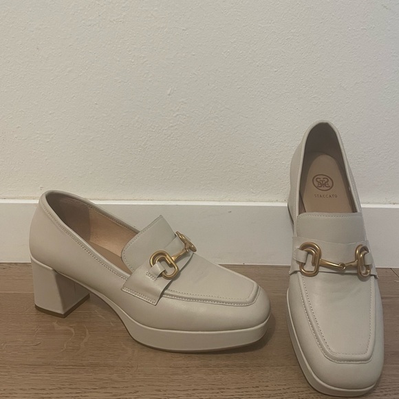 Staccato Cream Heel Loafers - Picture 5 of 7